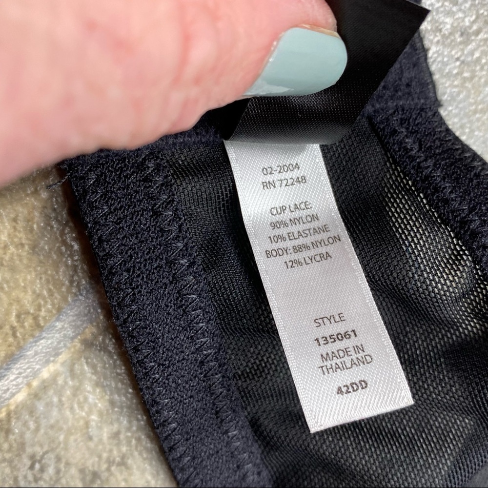 Paramour Lace Bra - image 6